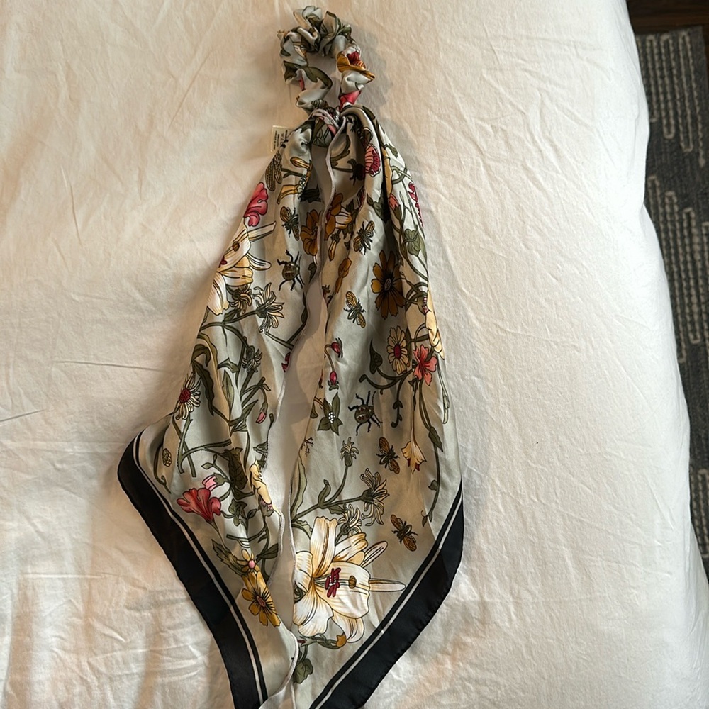 Hair Bow - never used